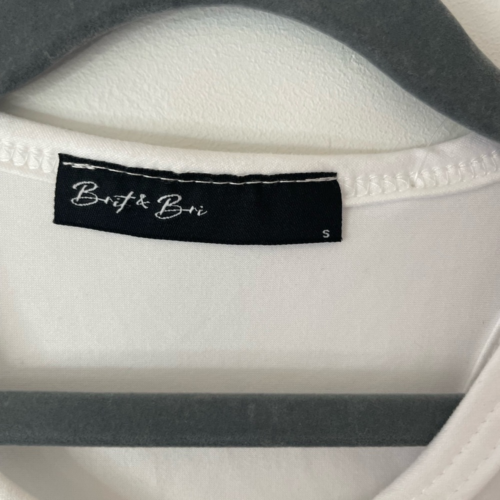 Brit and bri tank top white size small new without tags - Picture 3 of 5